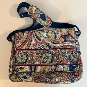 Vera Bradley Large Laptop Organizer Commuter Messenger Bag Blue/Red Paisley